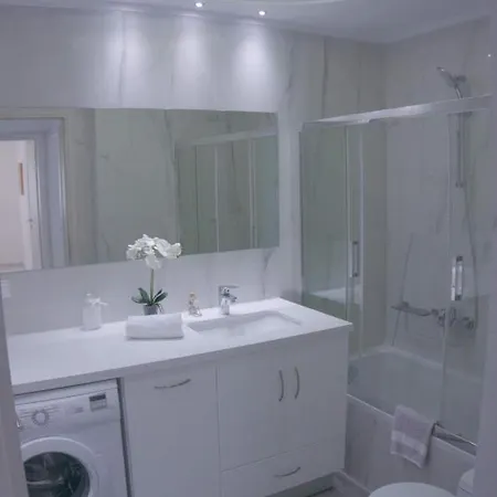 New Big Modern Center * Chania (Crete)