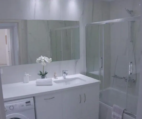 New Big Modern Center * Ханья