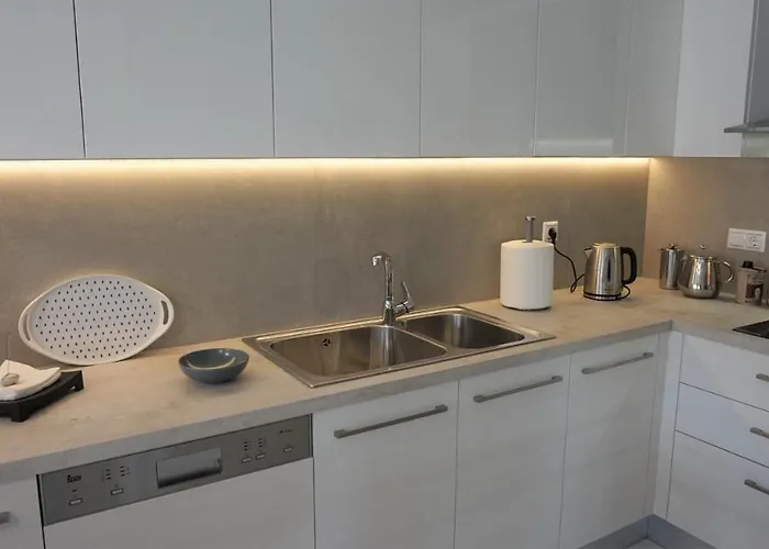 Апартаменты New Big Modern Center Ханья